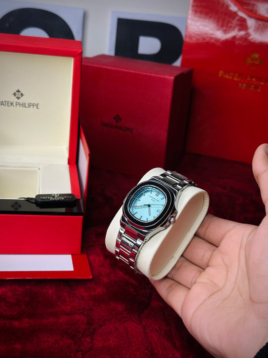 Nautilus | PP Date Working Watch